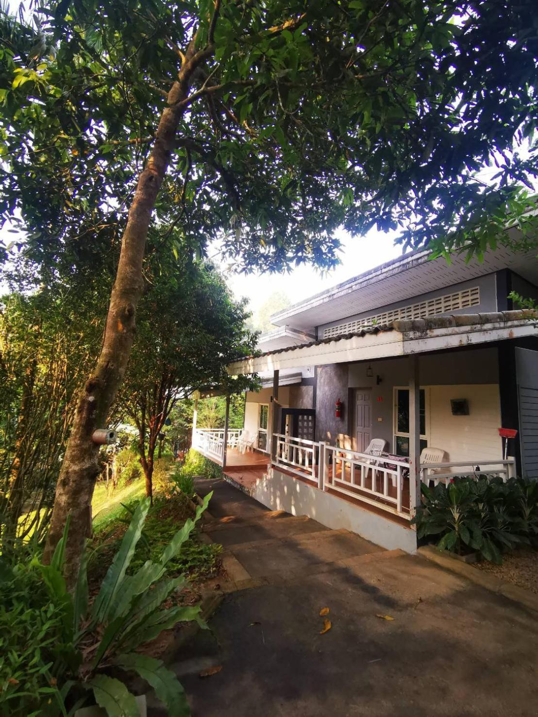 Bangnu Greenery Resort Takua Thung Buitenkant foto