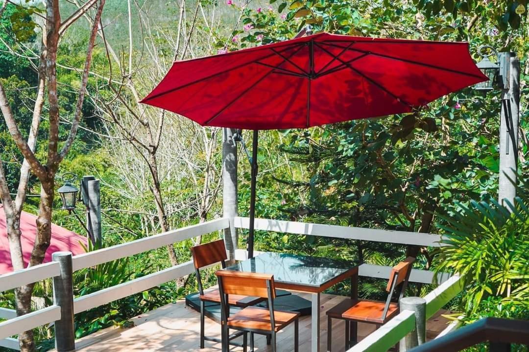 Bangnu Greenery Resort Takua Thung Buitenkant foto