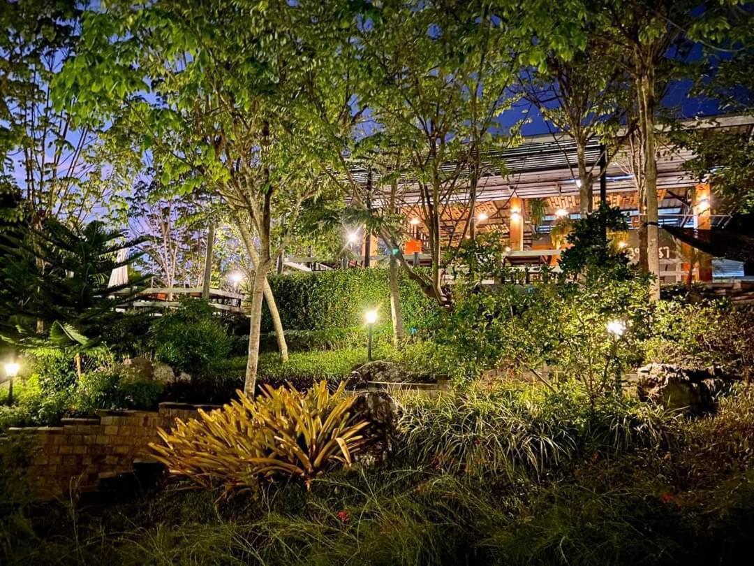 Bangnu Greenery Resort Takua Thung Buitenkant foto